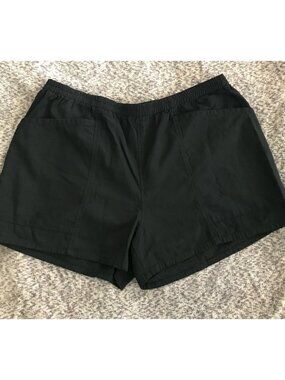 Gravel & Gold Shorts in brand's size 6